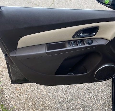 
								2011 CHEVROLET CRUZE full									