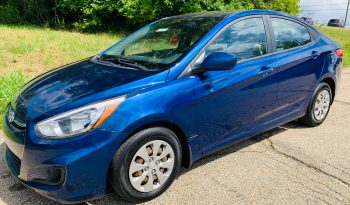 
									2015 HYUNDAI ACCENT full								