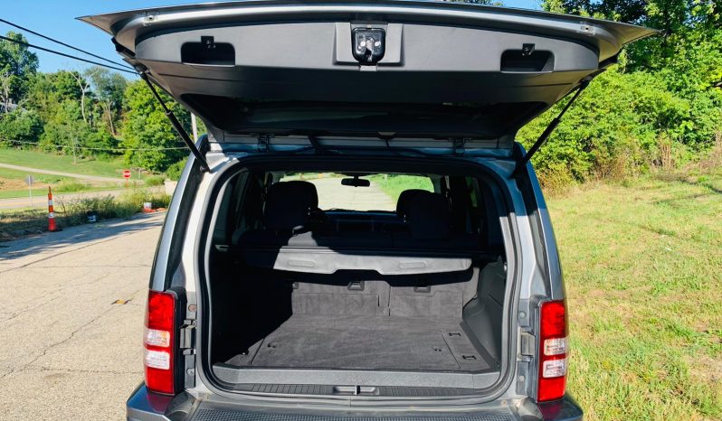 
								2012 JEEP LIBERTY full									