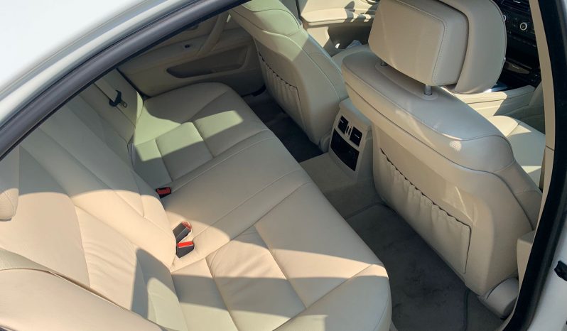 
								2010 BMW 5 SERIES full									