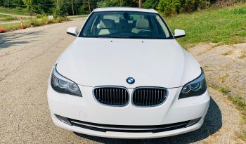 
									2010 BMW 5 SERIES full								