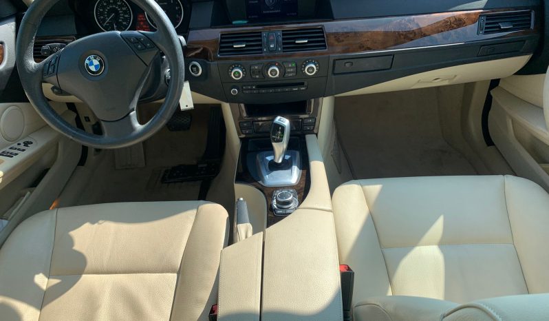 
								2010 BMW 5 SERIES full									