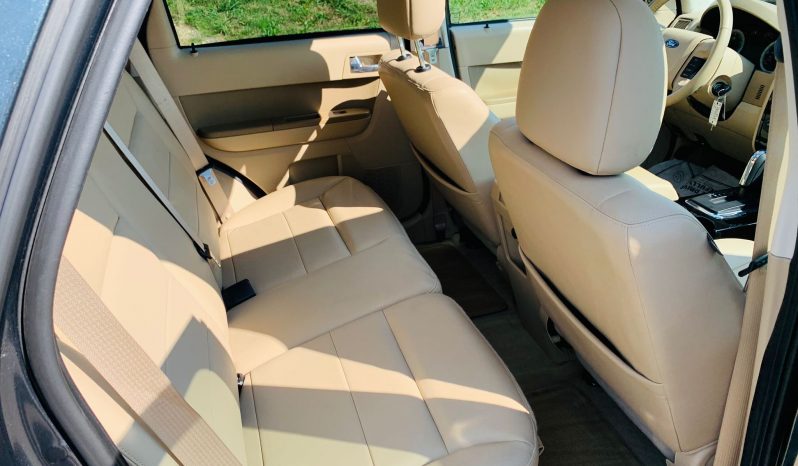 
								2009 FORD ESCAPE full									