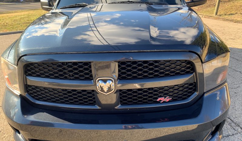 
								2013 DODGE RAM 1500 full									