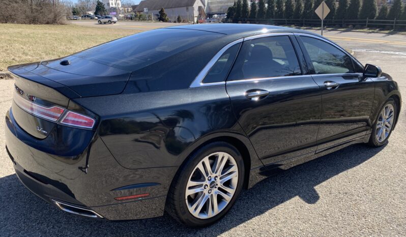 
								2014 Lincoln MKZ full									