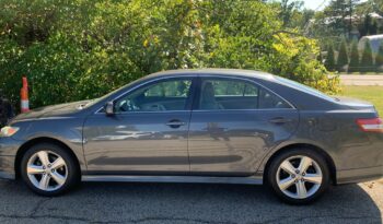 
									2010 TOYOTA CAMRY full								