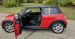 2011 MINI COOPER