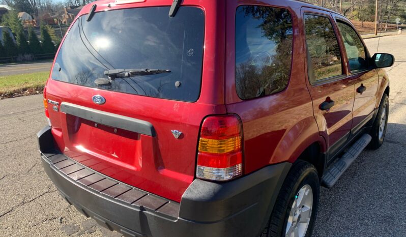 
								2006 FORD ESCAPE full									