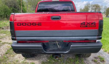 
									2001 DODGE RAM 1500 full								
