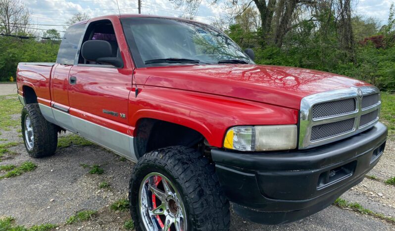 
								2001 DODGE RAM 1500 full									