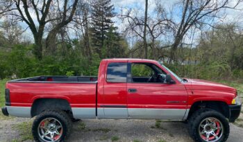
									2001 DODGE RAM 1500 full								